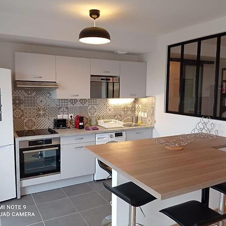 Superbe Appartement Avec Balcon Filant เซอนง ภายนอก รูปภาพ