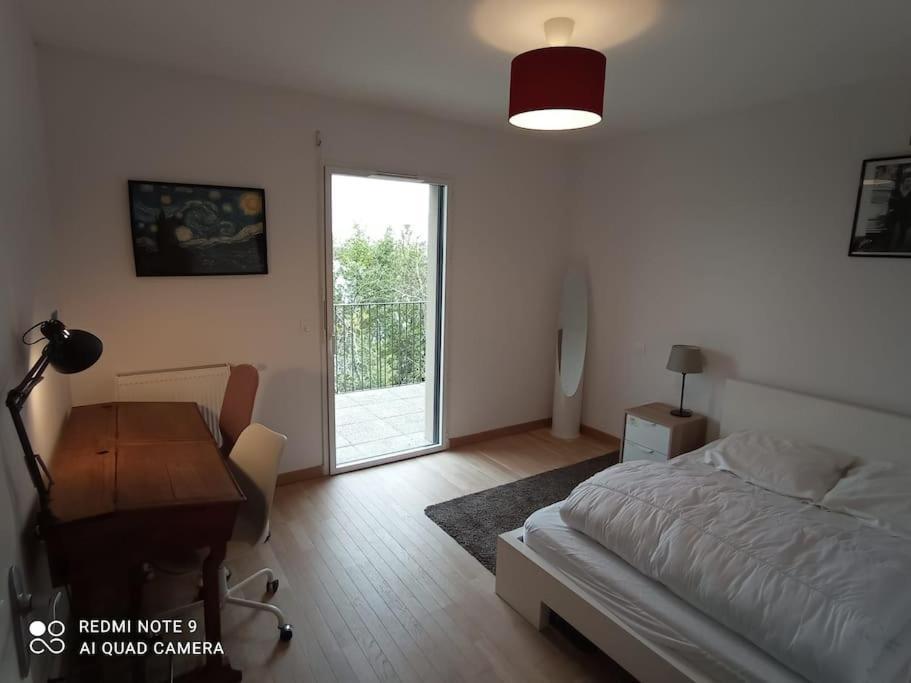 Superbe Appartement Avec Balcon Filant เซอนง ภายนอก รูปภาพ